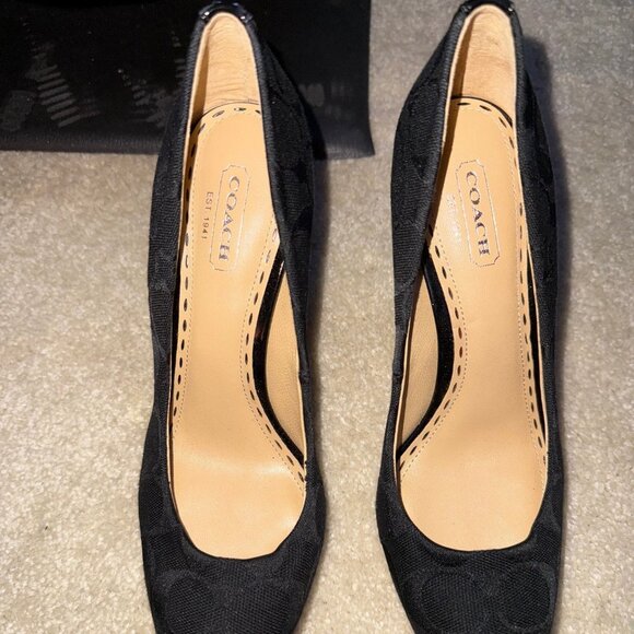 Coach Caya Heels - Picture 1 of 6